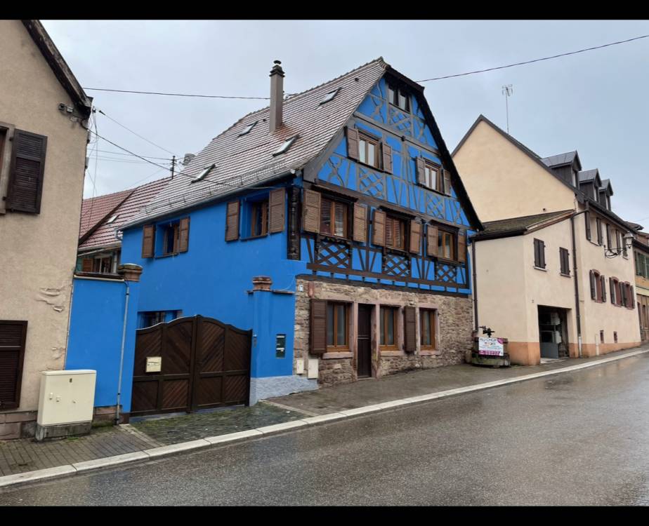 Isolation et peinture d&#8217;une maison traditionnelle à colombage Brumath